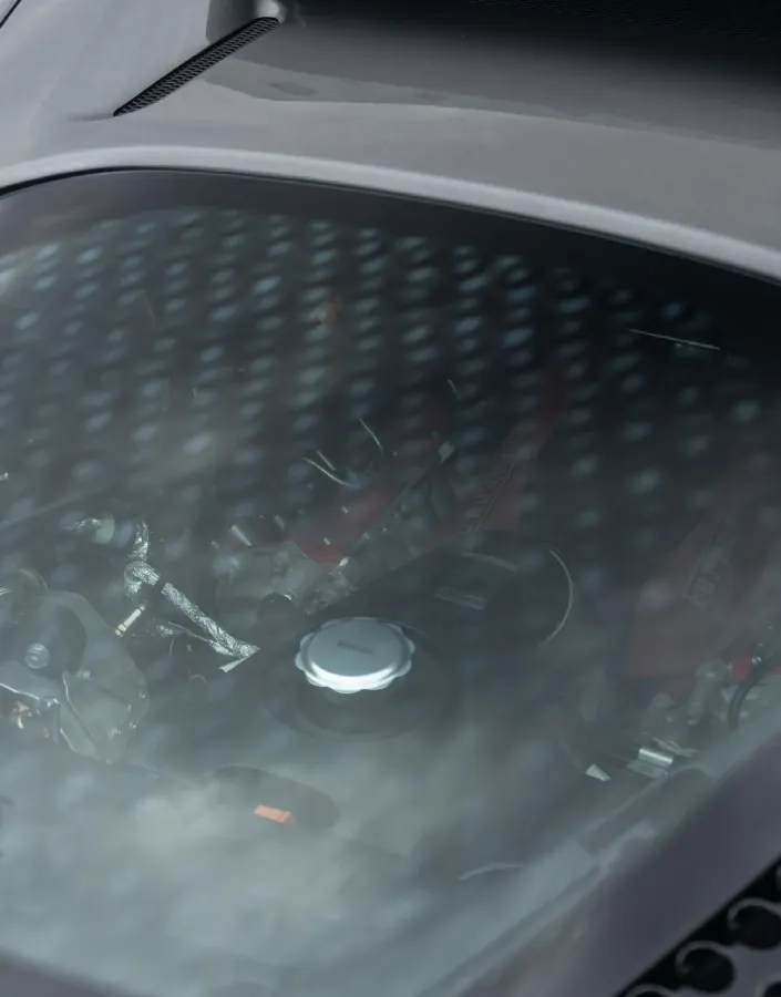 2020 Ferrari SF90 3.9T 781HP V8 8DCT PHEV 7.9KWH,autocango,china used car exporter,china ev exporter,chinese used car exporter,chinese used ev exporter