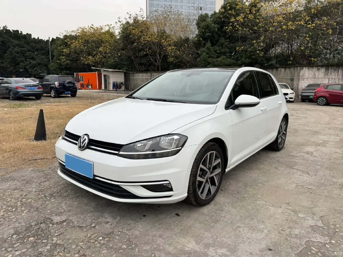2020 Volkswagen Golf 1.4T 150HP L4 7DCT