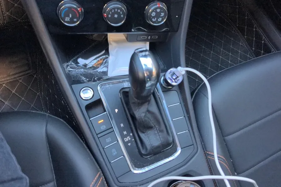 2026 Volkswagen Bora 1.2T 116HP L4 7DCT,autocango,china used car exporter,china ev exporter,chinese used car exporter,chinese used ev exporter