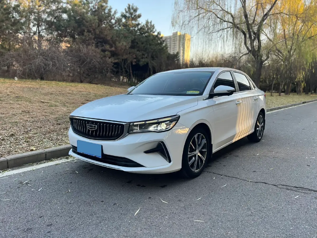 2023 Geely Emgrand 1.5L 127HP L4 CVT