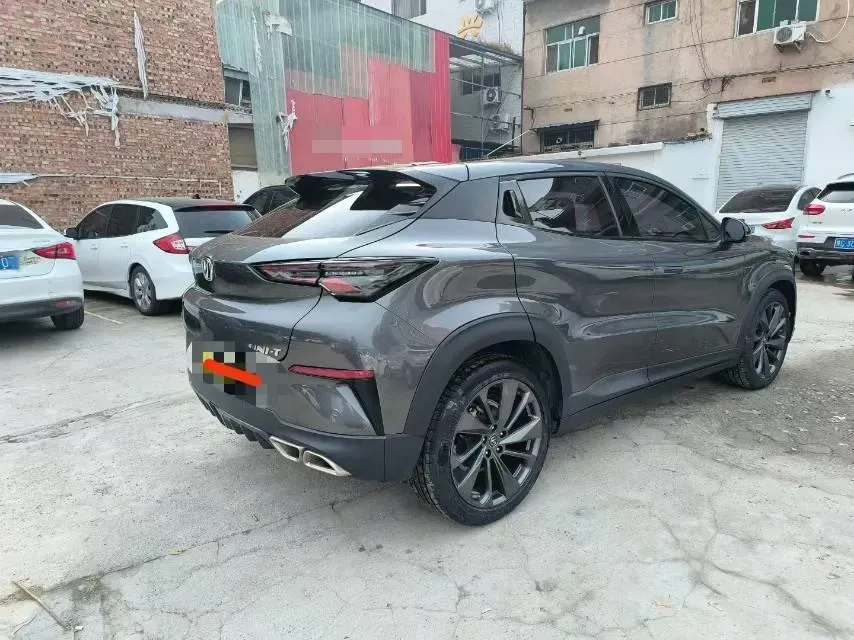 2020 ChangAn UNI-T 1.5T 180HP L4 7DCT,autocango,china used car exporter,china ev exporter,chinese used car exporter,chinese used ev exporter