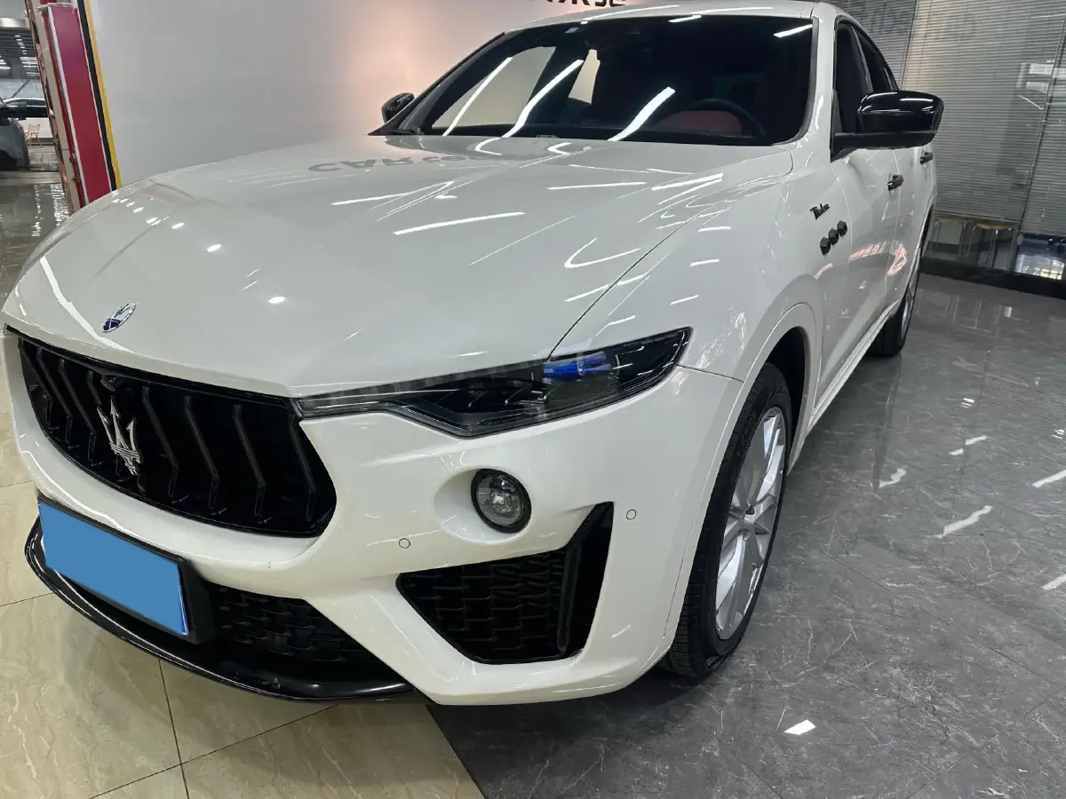 2022 Maserati Levante 3.0T 350HP V6 8AT