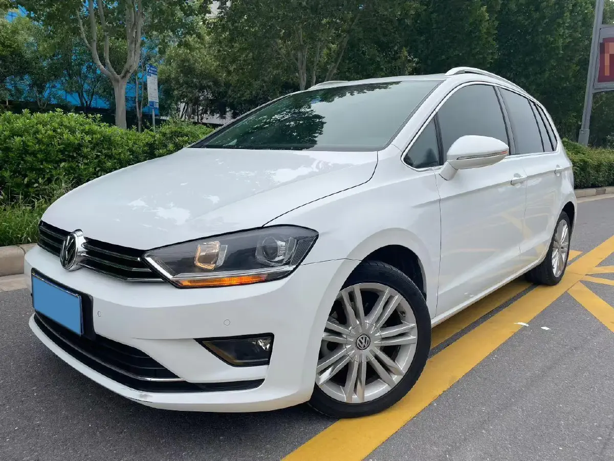 2018 Volkswagen Golf Sportsvan 1.4T 131HP L4 7DCT