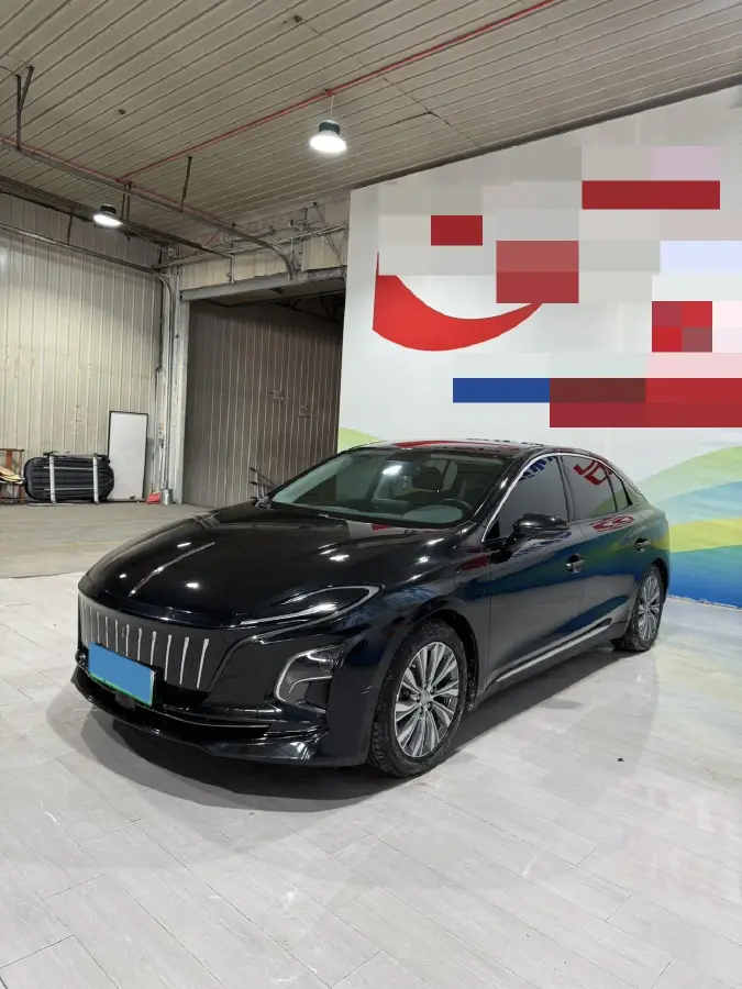 2024 HongQi E-QM5 BEV 72KWH