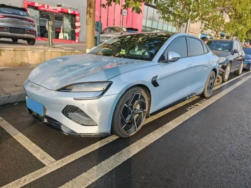 2022 AITO AITO M5 Range Extended 125HP REEV 40KWH