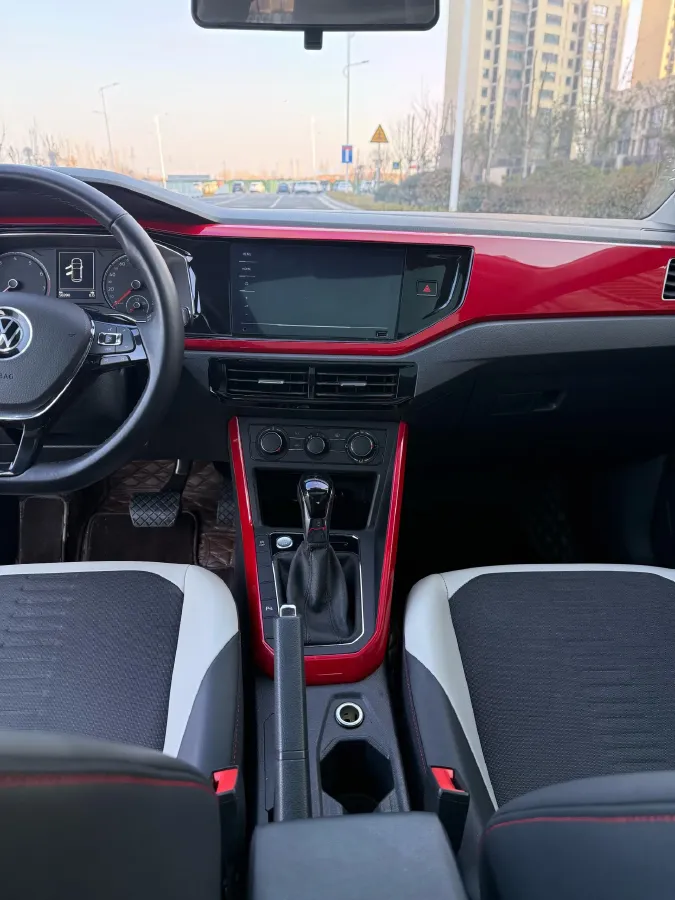 2021 DongFeng Aeolus AX7 1.6T 170HP L4 6AT,autocango,china used car exporter,china ev exporter,chinese used car exporter,chinese used ev exporter