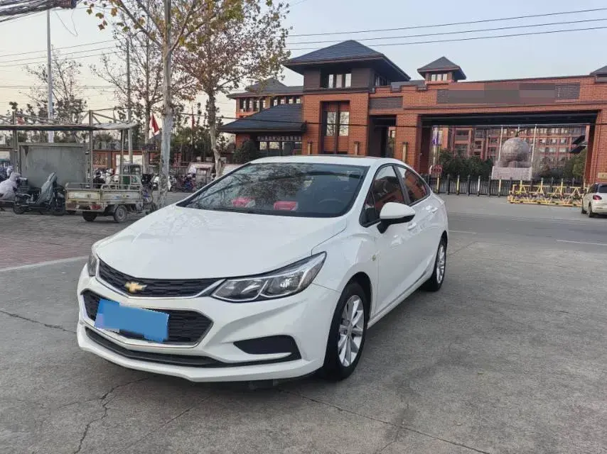 2018 Chevrolet Cruze 1.5L 114HP L4 6AT