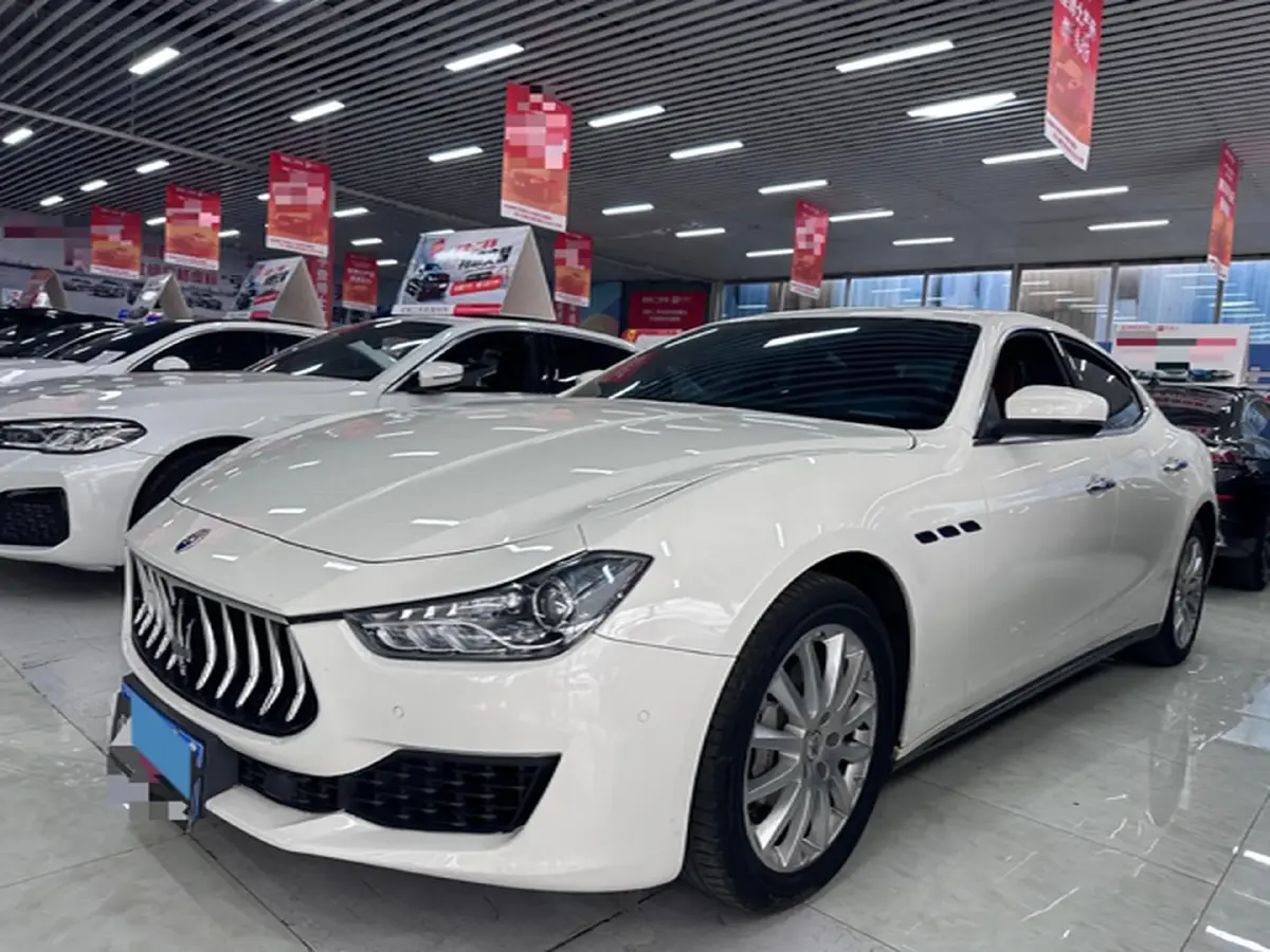 2021 Maserati Ghibli 2.0T 330HP L4 8AT
