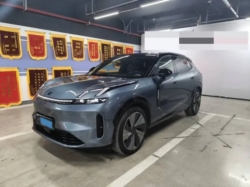 2025 Lincoln Corsair 2.0T 261HP L4 8AT