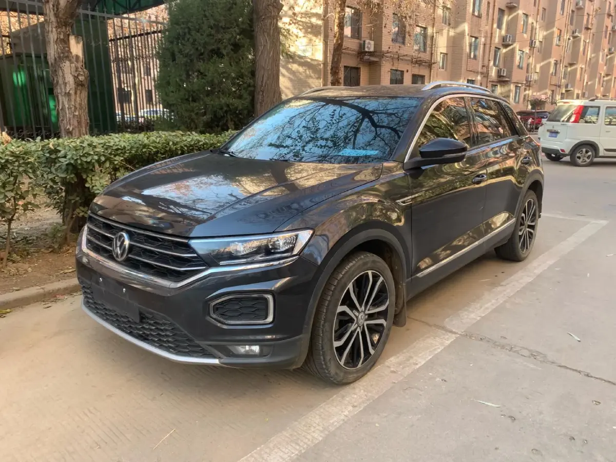 2019 Volkswagen T-Roc 1.4T 150HP L4 7DCT