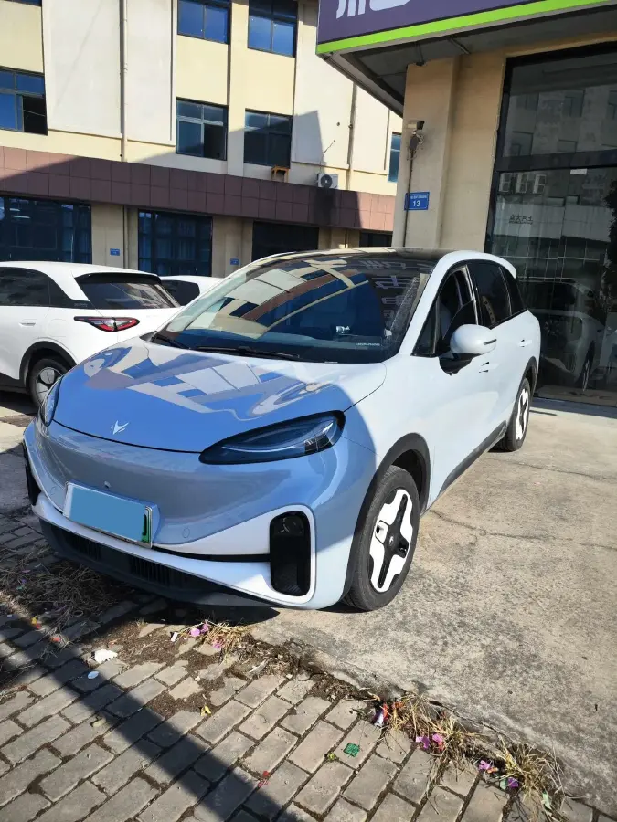 2024 ARCFOX KAOLA S BEV 58.8KWH