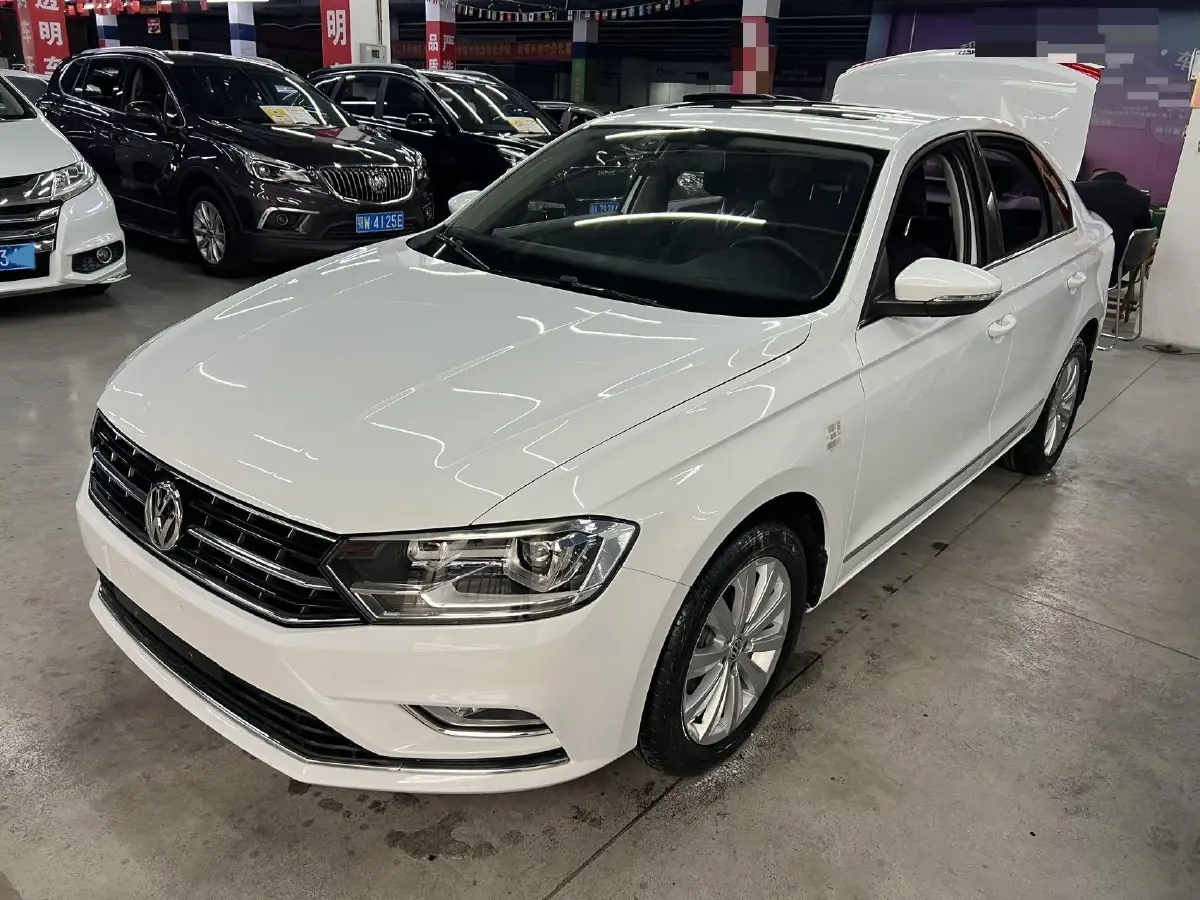 2018 Volkswagen Bora 1.5L 110HP L4 6AT