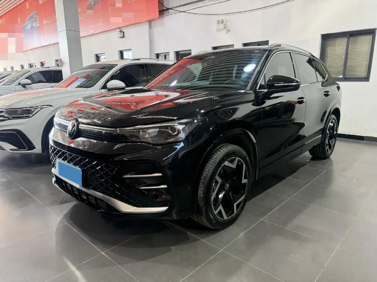 2024 Volkswagen Tiguan L 2.0T 220HP L4 7DCT