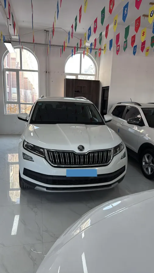 2018 Skoda Kodiak 2.0T 186HP L4 7DCT,autocango,china used car exporter,china ev exporter,chinese used car exporter,chinese used ev exporter