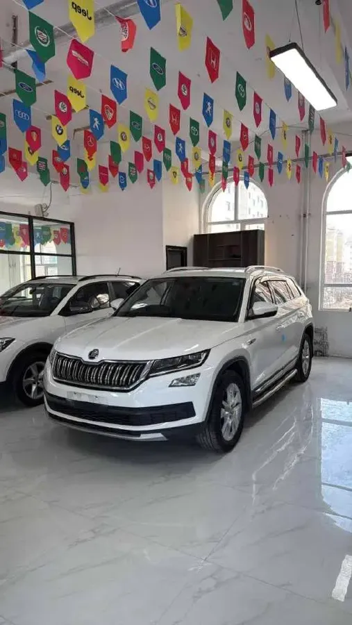 2018 Skoda Kodiak 2.0T 186HP L4 7DCT,autocango,china used car exporter,china ev exporter,chinese used car exporter,chinese used ev exporter