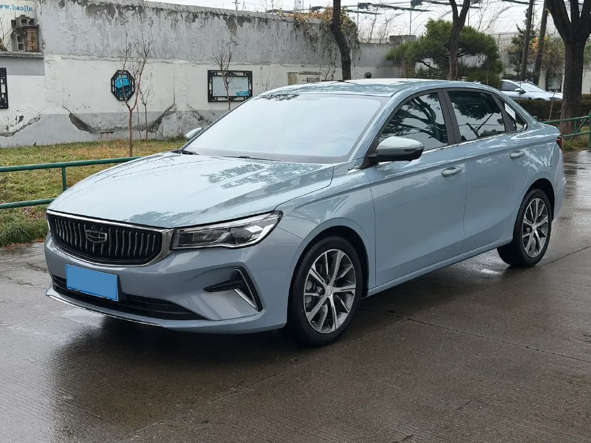 2023 Geely Emgrand 1.5L 127HP L4 CVT