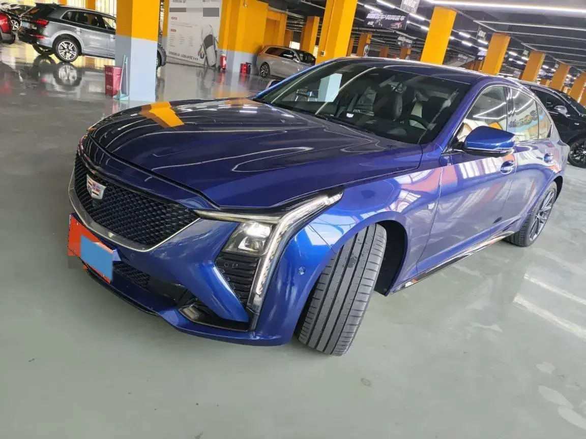 2024 Cadillac CT5 2.0T 237HP L4 10AT