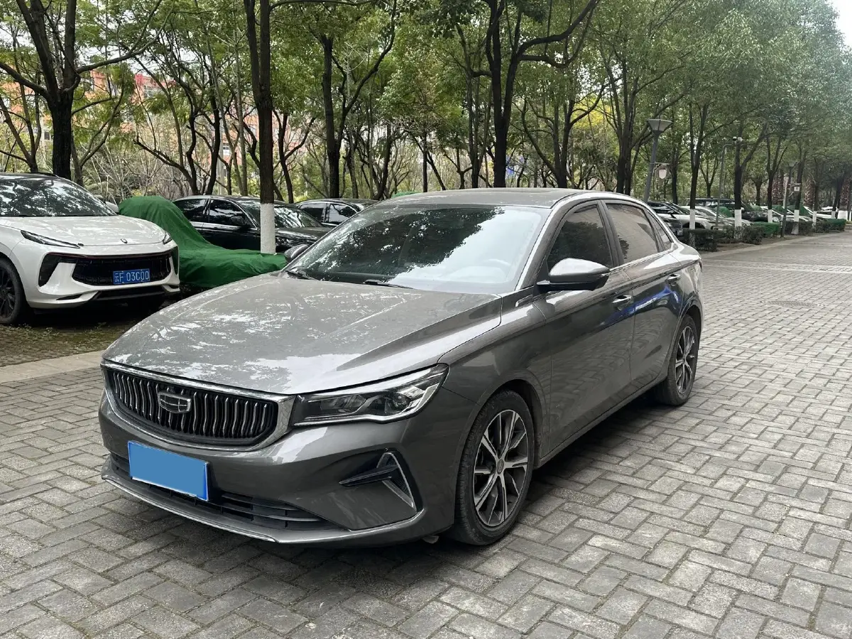 2022 Geely Emgrand 1.5L 114HP L4 CVT
