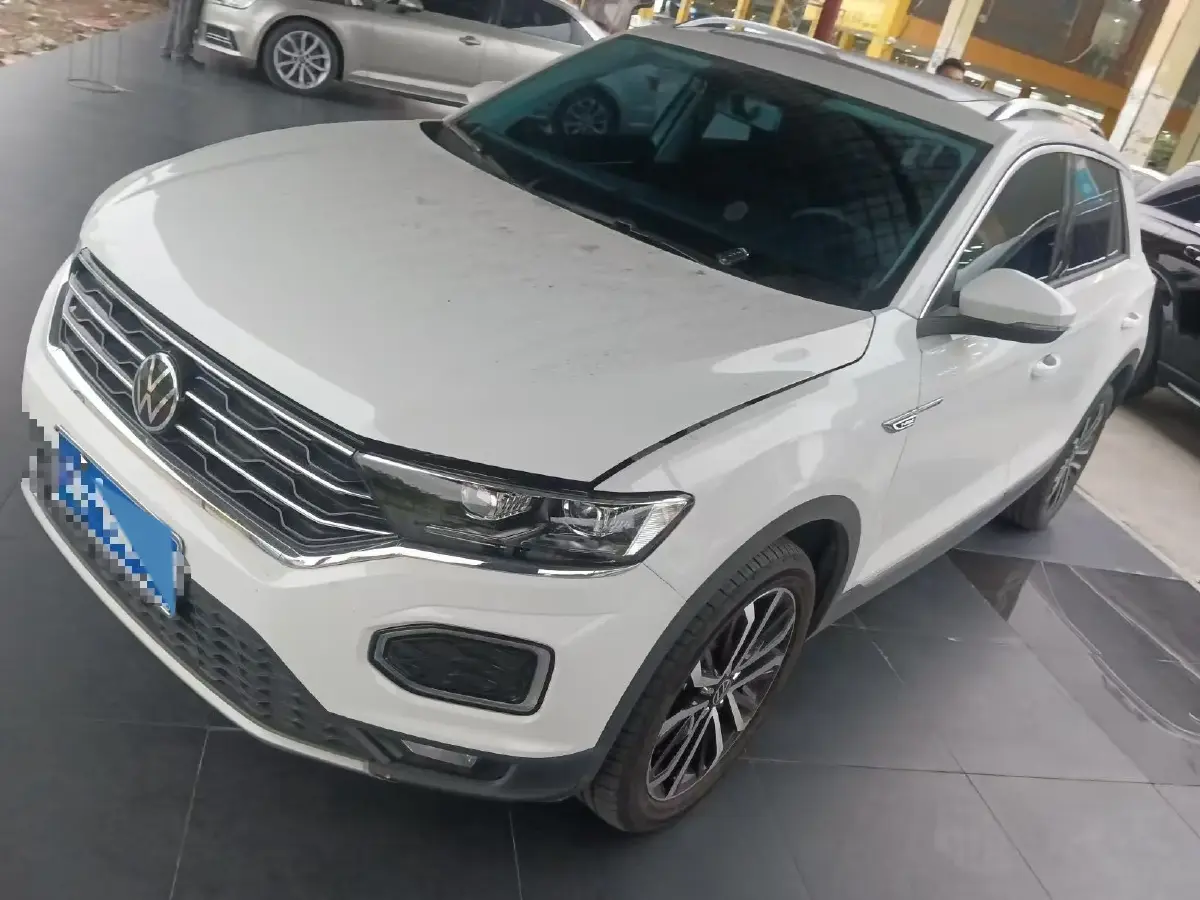 2021 Volkswagen T-Roc 1.4T 150HP L4 7DCT