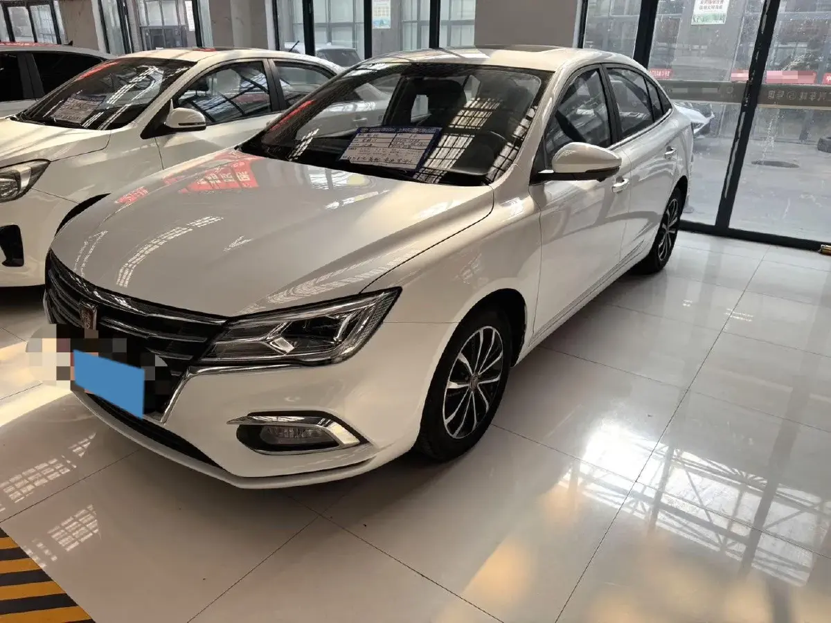 2020 Roewe i5 1.5L 120HP L4 CVT