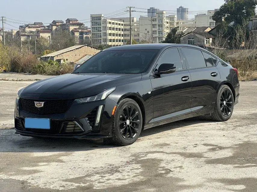 2021 Cadillac CT5 2.0T 237HP L4 10AT