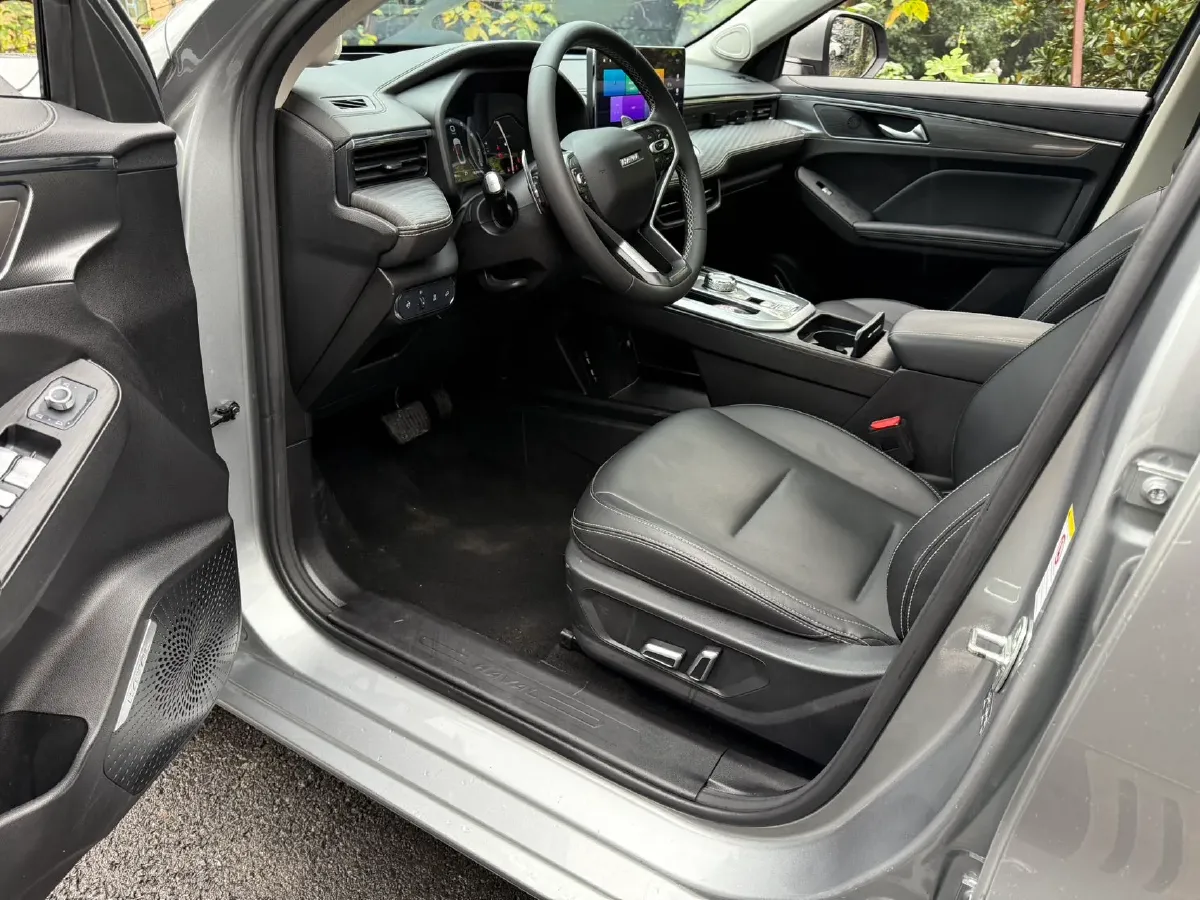 2021 Haval Jolion 1.5T 150HP L4 7DCT,autocango,china used car exporter,china ev exporter,chinese used car exporter,chinese used ev exporter