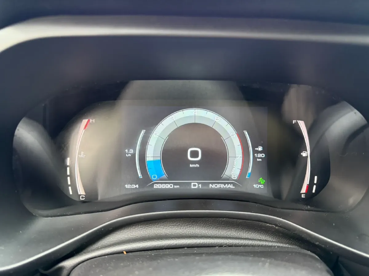 2021 Haval Jolion 1.5T 150HP L4 7DCT,autocango,china used car exporter,china ev exporter,chinese used car exporter,chinese used ev exporter