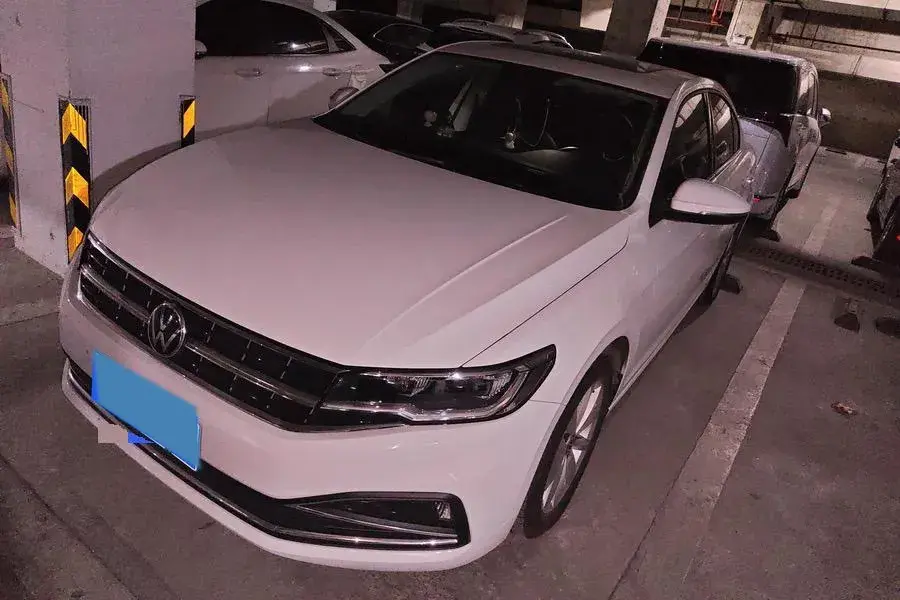 2021 Volkswagen Bora 1.5L 113HP L4 6AT