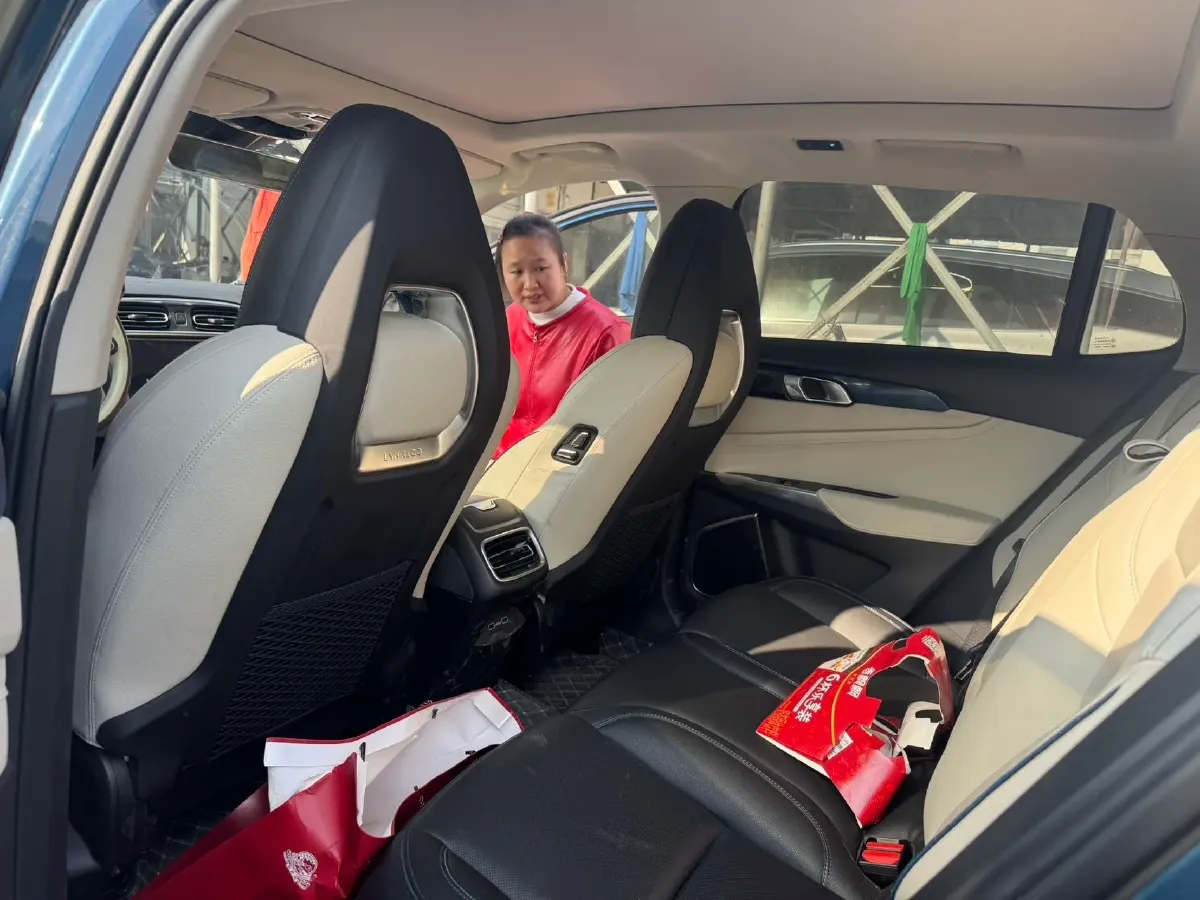 2019 Kia KX5 1.6T 177HP L4 7DCT,autocango,china used car exporter,china ev exporter,chinese used car exporter,chinese used ev exporter