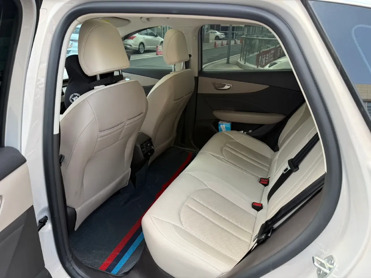 2025 MG MG ES5 BEV 62.2KWH,autocango,china used car exporter,china ev exporter,chinese used car exporter,chinese used ev exporter