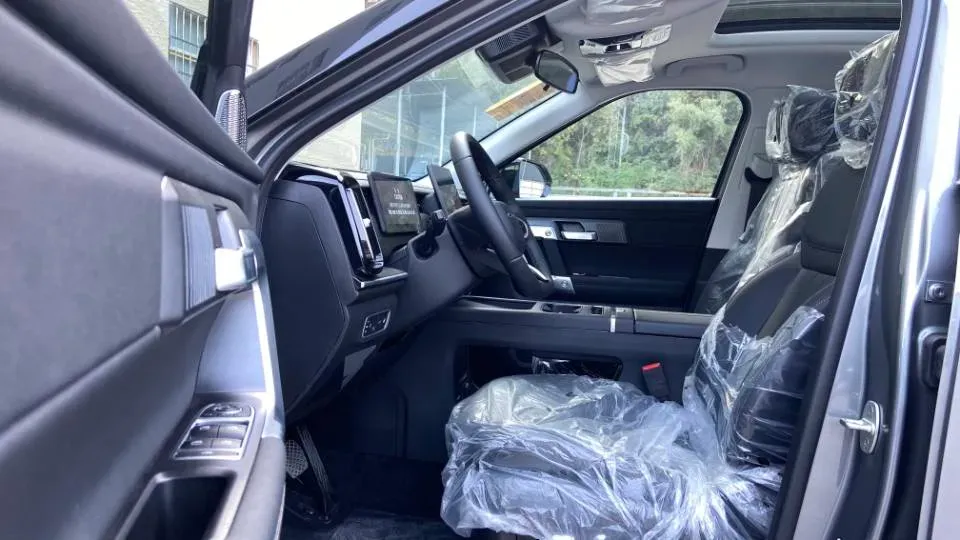 2025 Chery Tiggo7 C-DM 1.5T 156HP L4 DHT PHEV,autocango,china used car exporter,china ev exporter,chinese used car exporter,chinese used ev exporter