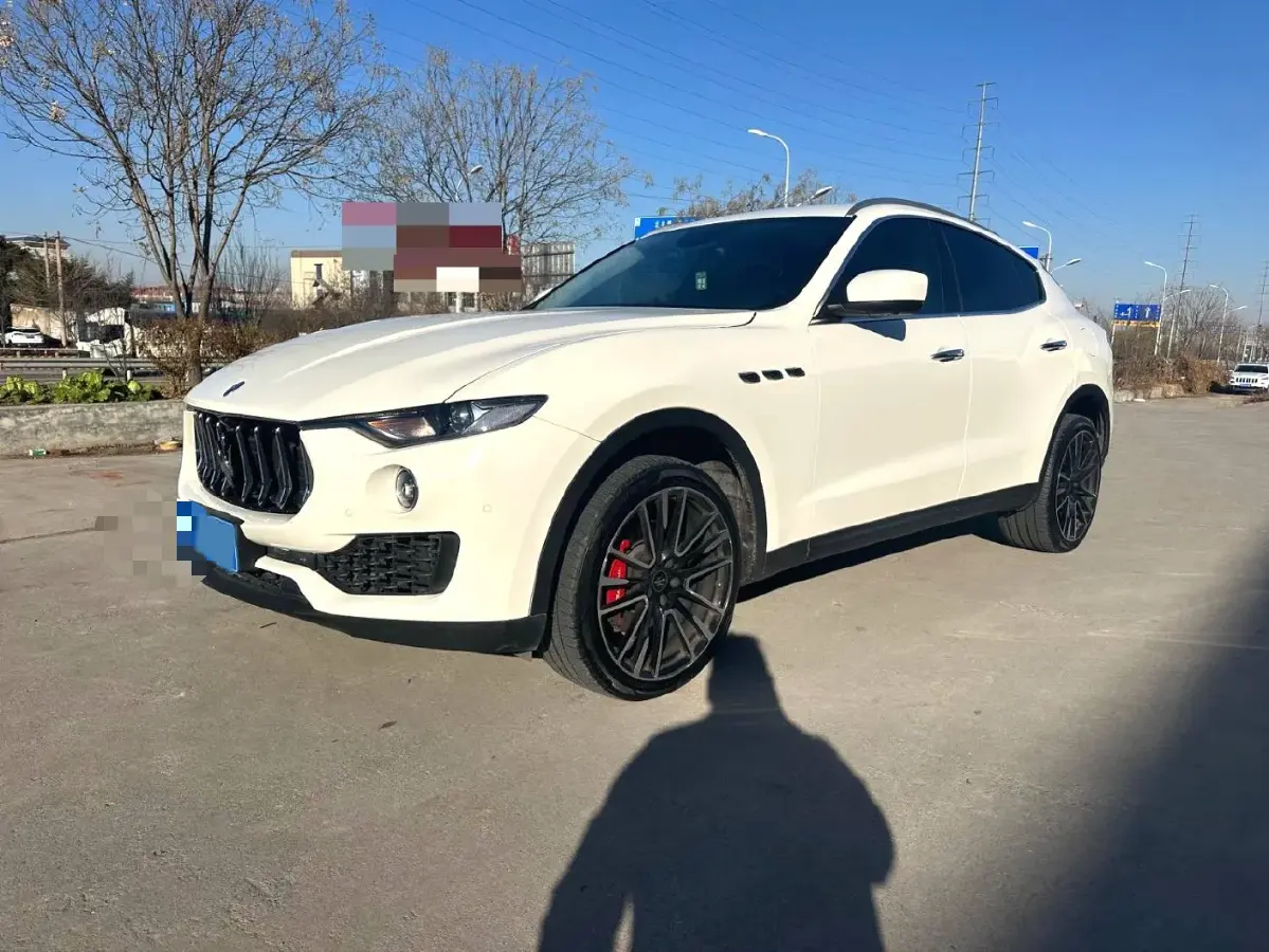 2018 Maserati Levante 3.0T 350HP V6 8AT