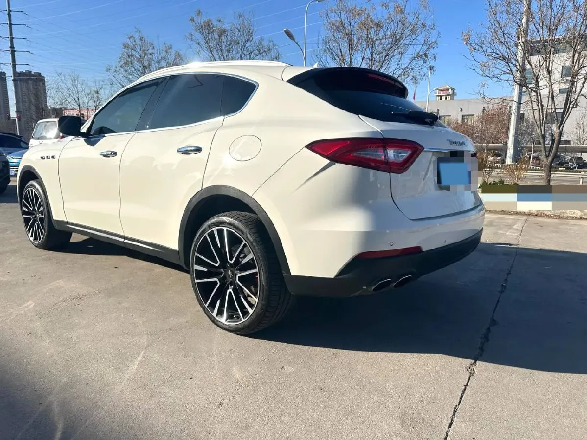 2018 Maserati Levante 3.0T 350HP V6 8AT,autocango,china used car exporter,china ev exporter,chinese used car exporter,chinese used ev exporter