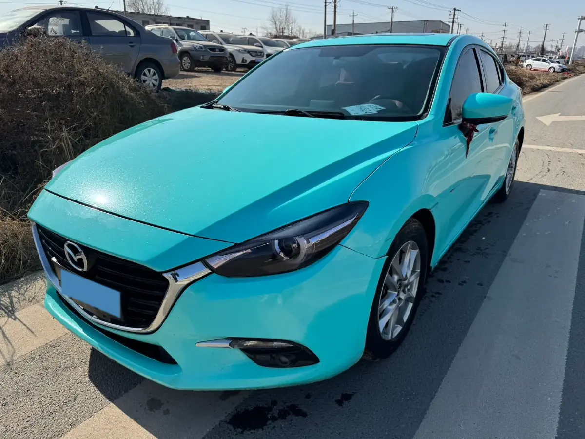 2017 Mazda 3 Axela 1.5L 117HP L4 6AT