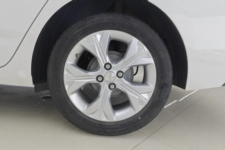 2020 Chevrolet Cavalier 1.0T 125HP L3 6AT,autocango,china used car exporter,china ev exporter,chinese used car exporter,chinese used ev exporter