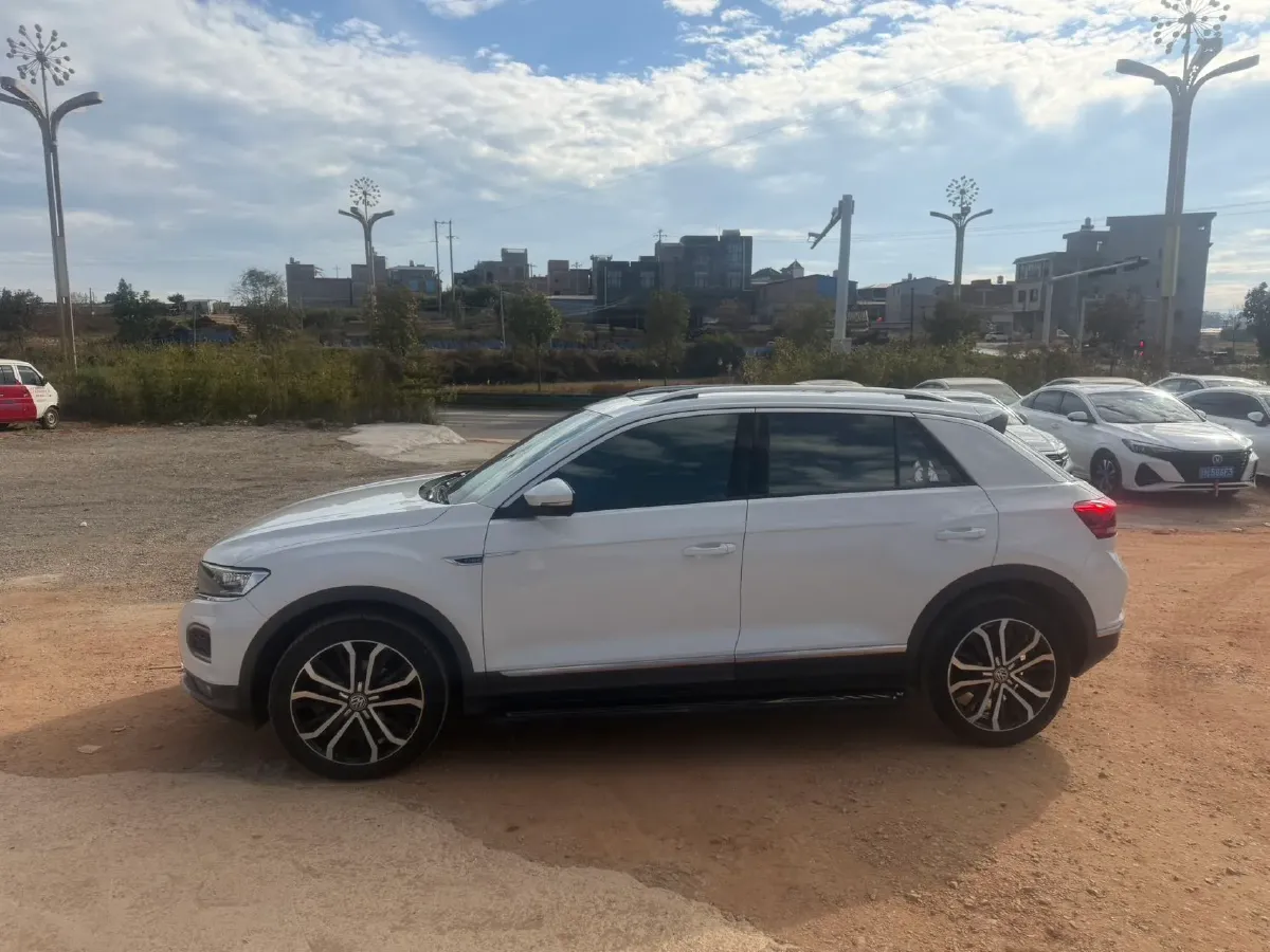 2020 Volkswagen T-Roc 1.4T 150HP L4 7DCT,autocango,china used car exporter,china ev exporter,chinese used car exporter,chinese used ev exporter