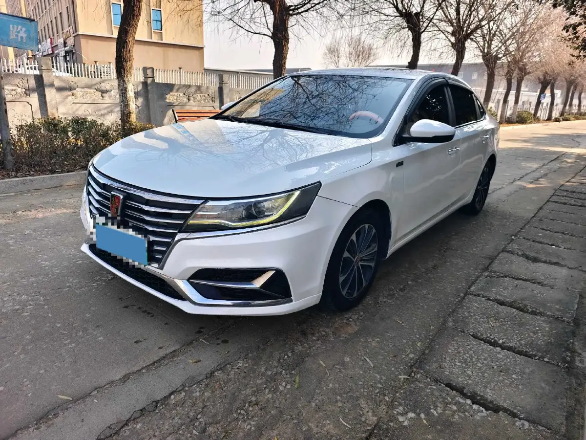2019 Roewe i6 1.5T 169HP L4 AMT PHEV 9.1KWH