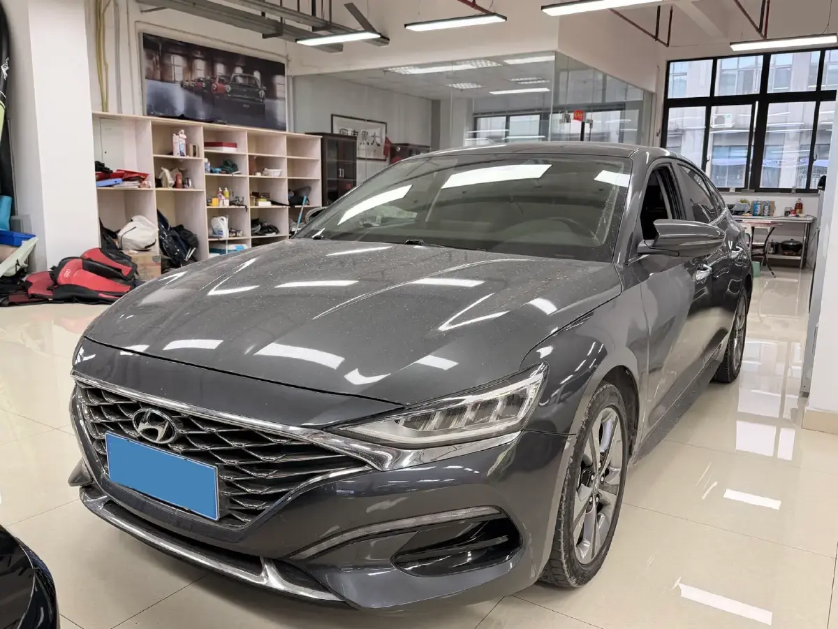 2019 Hyundai La Festa 1.6T 204HP L4 7DCT