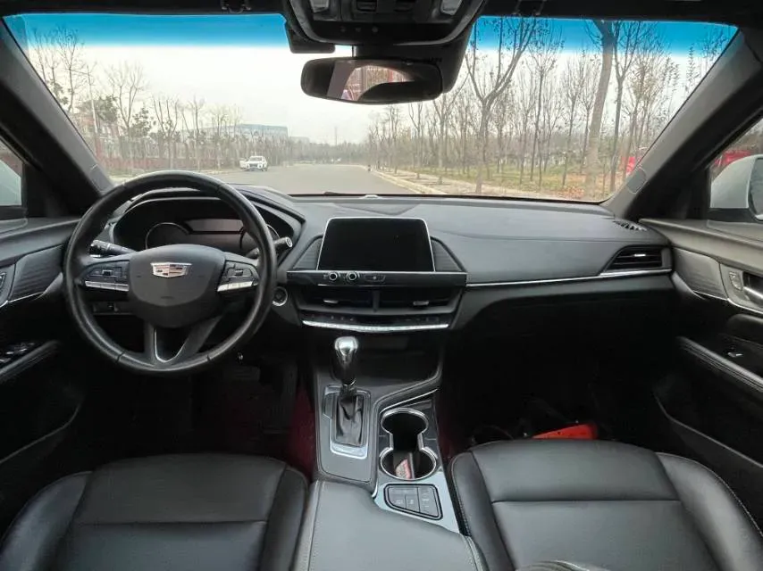 2023 Cadillac CT4 1.5T 211HP L4 8AT,autocango,china used car exporter,china ev exporter,chinese used car exporter,chinese used ev exporter