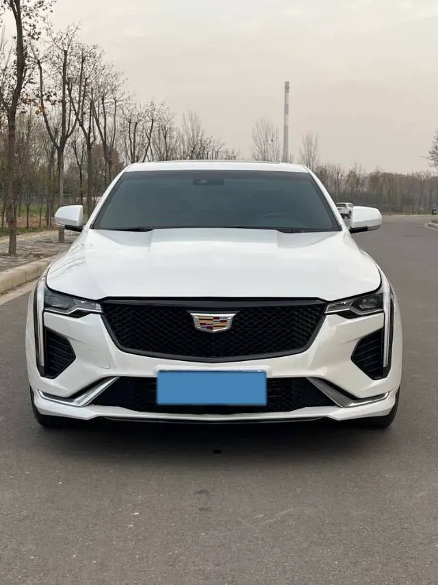 2023 Cadillac CT4 1.5T 211HP L4 8AT,autocango,china used car exporter,china ev exporter,chinese used car exporter,chinese used ev exporter
