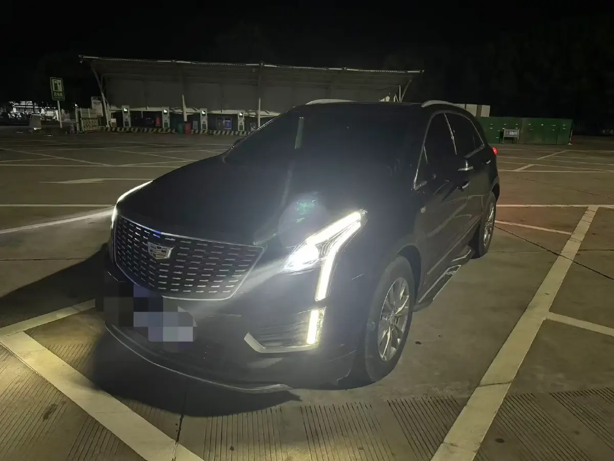 2021 Cadillac XT5 2.0T 237HP L4 9AT