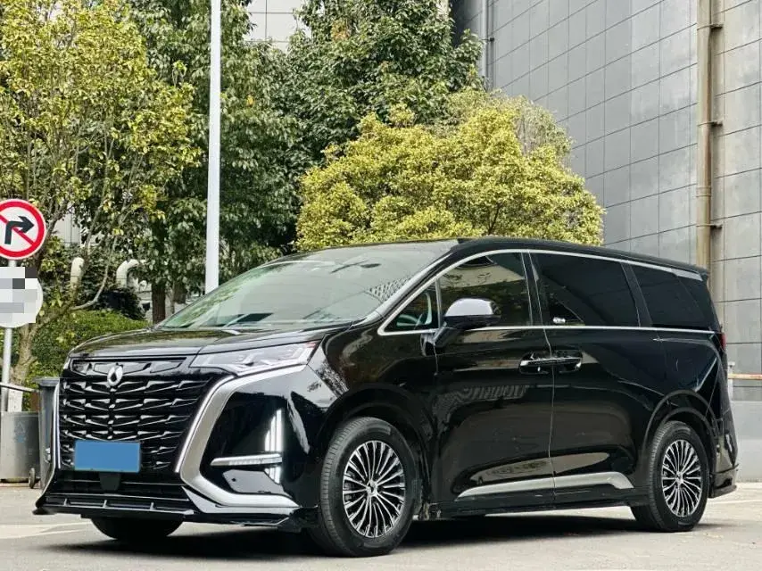 2022 Honda Odyssey 2.0L 146HP L4 E-CVT Hybrid