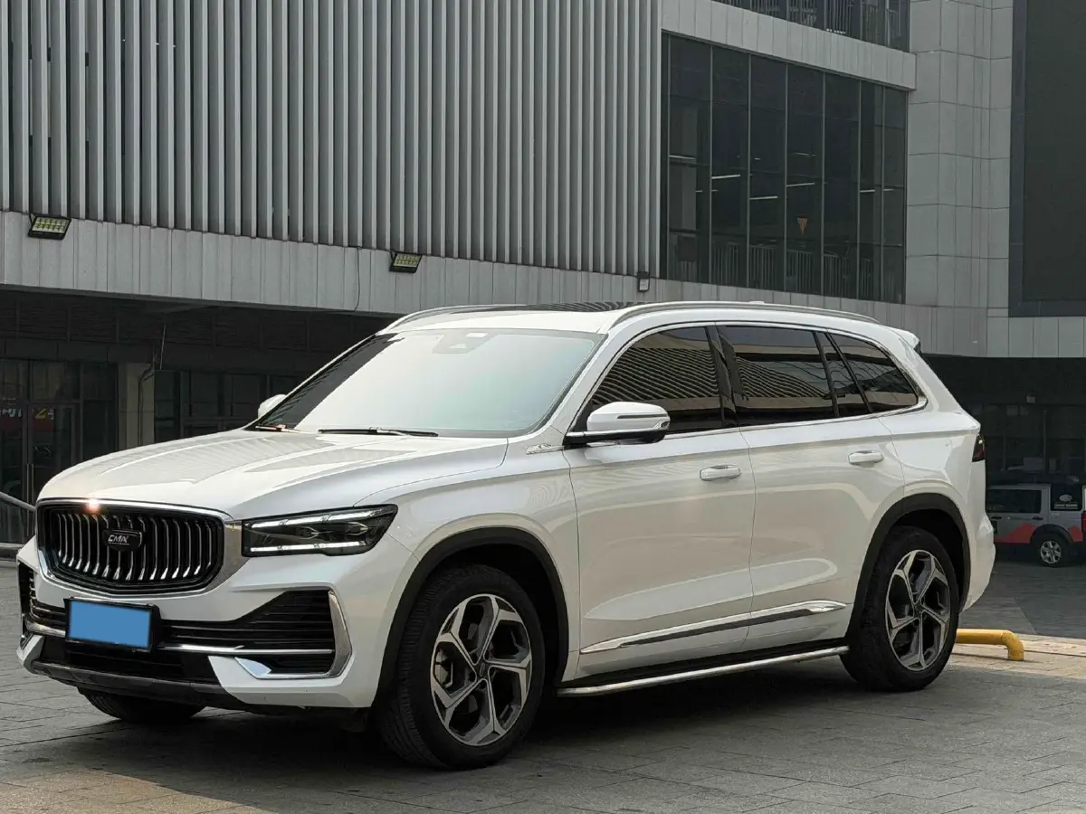 2024 Geely Monjaro 2.0T 238HP L4 8AT