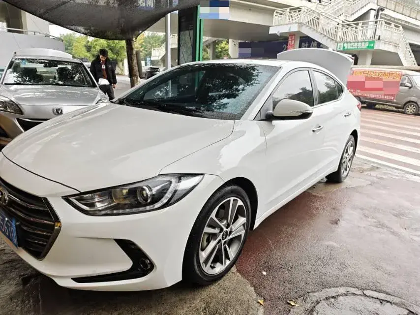 2016 Hyundai Elantra 1.6L 130HP L4 6AT
