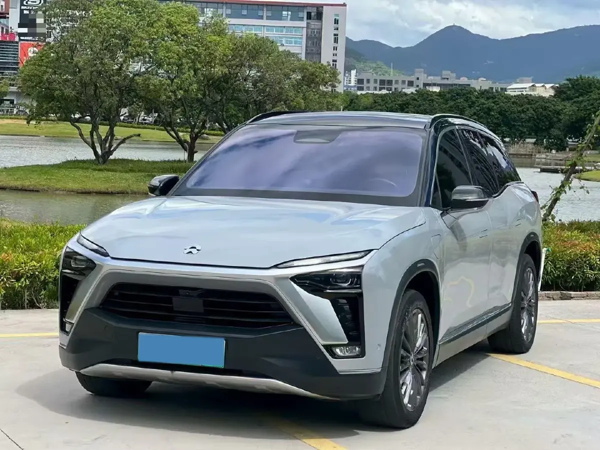 2020 NIO ES8 BEV 70KWH