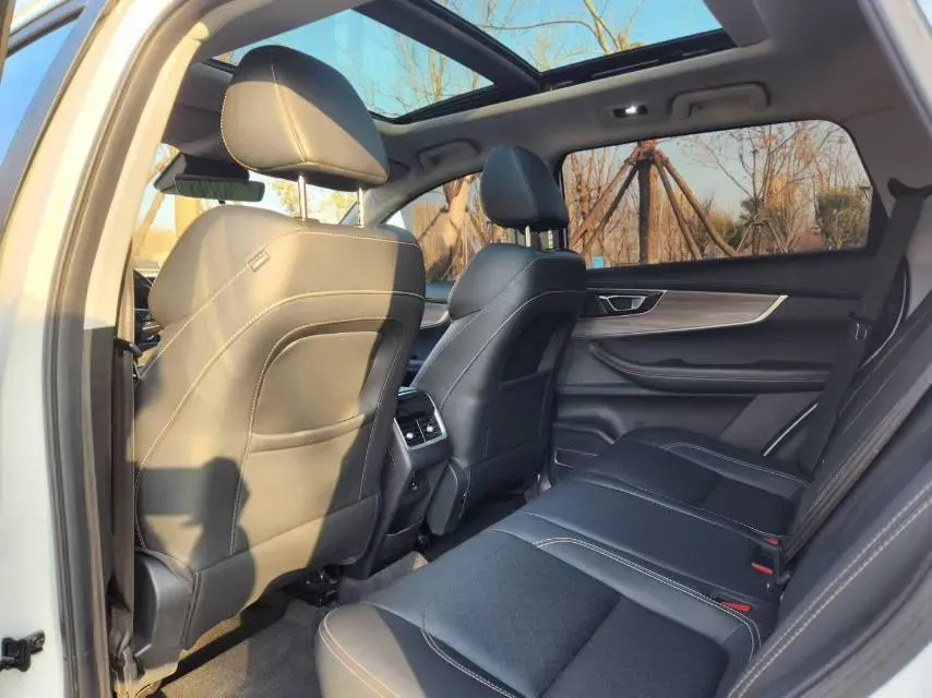 2019 Chery Tiggo 8 1.6T 197HP L4 7DCT,autocango,china used car exporter,china ev exporter,chinese used car exporter,chinese used ev exporter