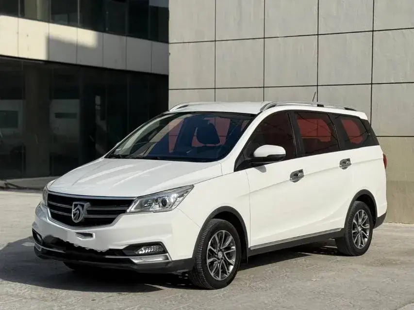 2019 BaoJun 730 1.5T 151HP L4 CVT