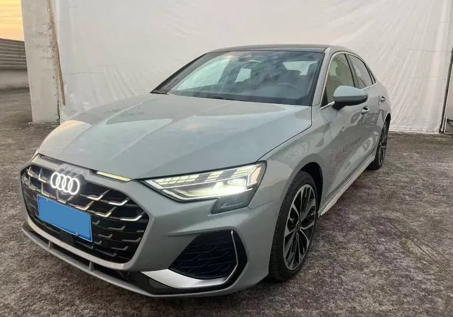 2025 Audi A3 1.5T 160HP L4 7DCT