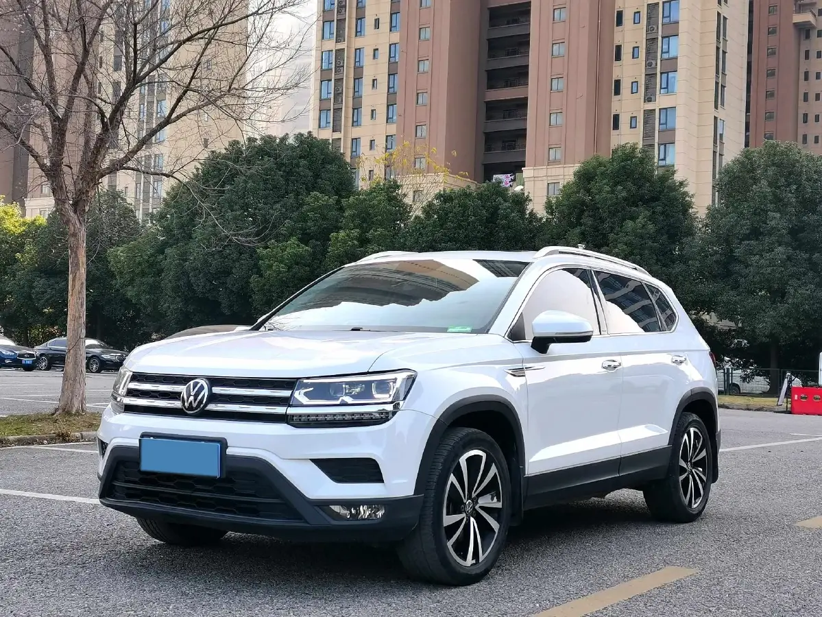 2021 Volkswagen Tharu 1.4T 150HP L4 7DCT