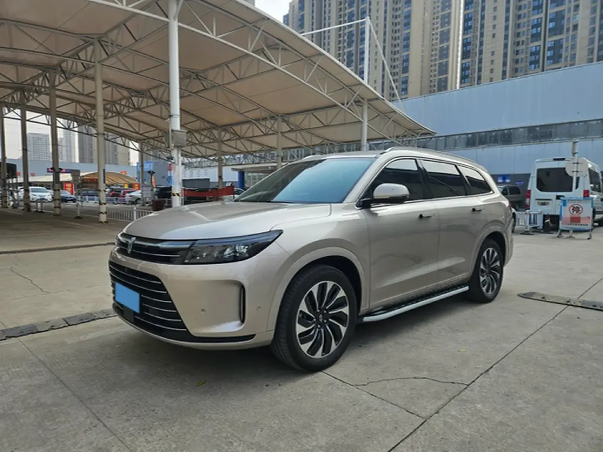 2022 Volvo S60 2.0T 197HP L4 8AT